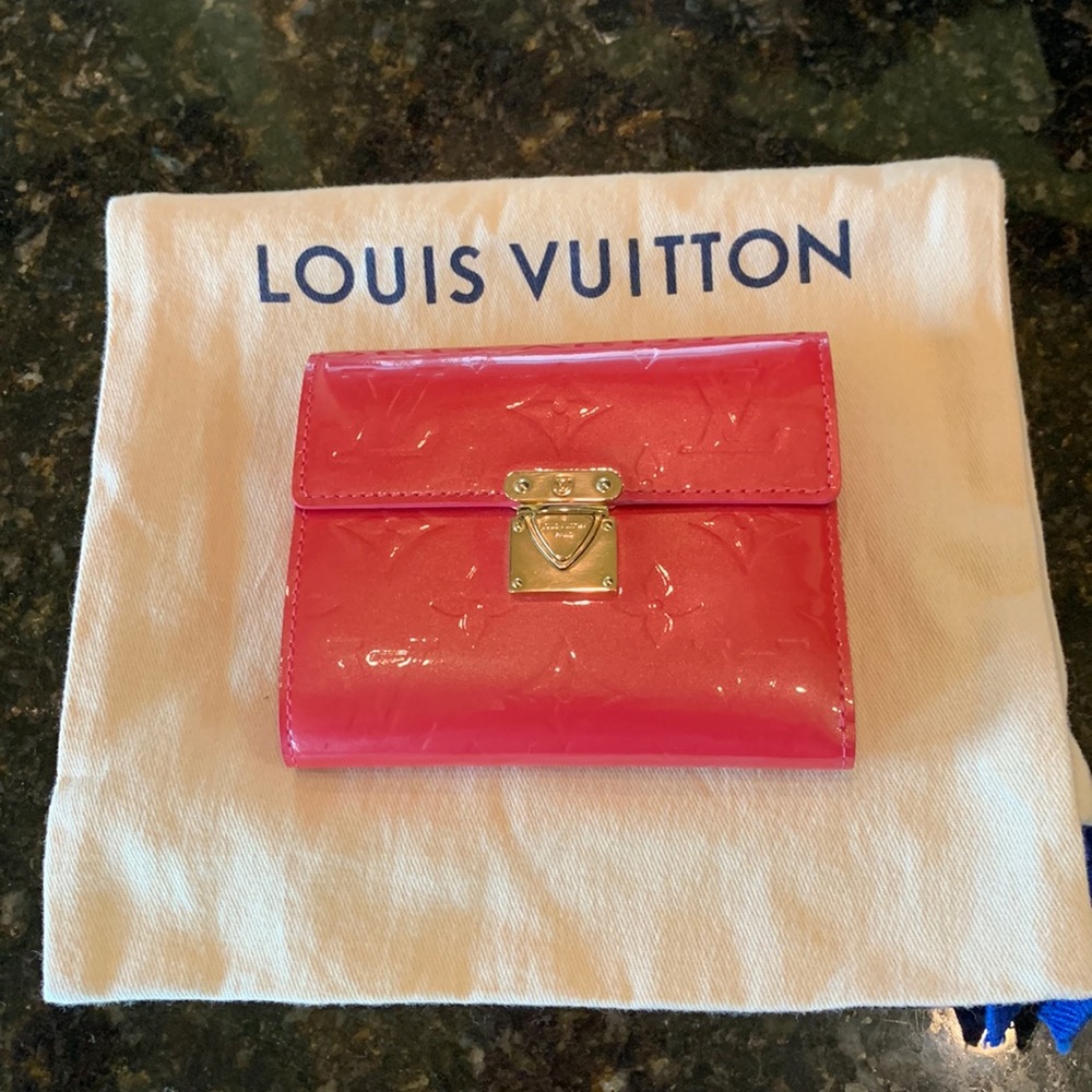 SOLD Louis Vuitton Vernis Koala Wallet